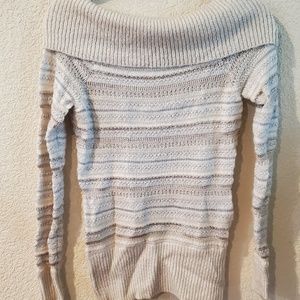 Xs white house black market sweater